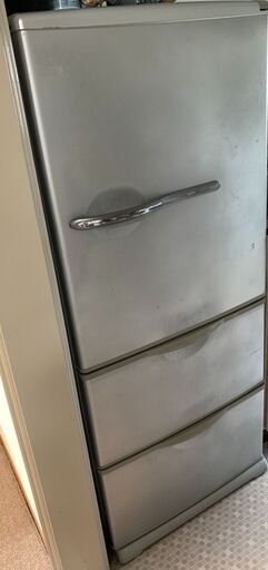 SANYO 冷蔵庫   SR-261R　3ドア