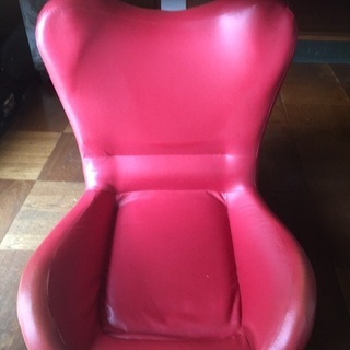 赤い座椅子(無料)