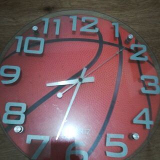 バスケットボールの掛け時計