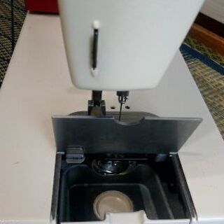 brother ブラザーミシン Nouvelle Couture Ⅱ ヌーベルクチュールⅡ 職業用 TA3-B626 中古