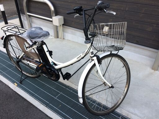 地域限定送料無料 パナソニック エーガールズ 新基準 8,9AH 白