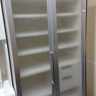 綾野製作所｜食器収納キャビネット