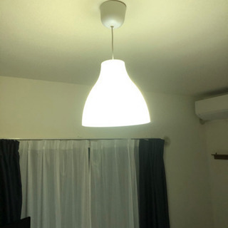 ランプシェード　LED電球付き
