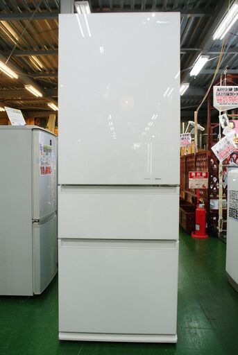 3ドア冷蔵庫 Panasonic NR-C32HGM-W ガラスドア採用のお洒落な冷蔵庫です！