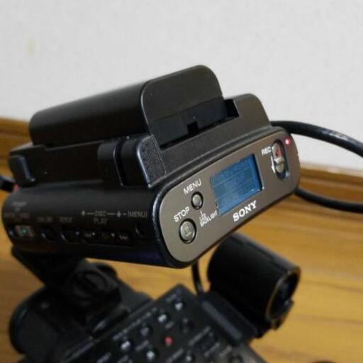 業務用ハイビジョンビデオカメラ SONY HVR-Z1J+HVR-DR60+電池 業務用ハイビジョンビデオカメラ SONY HVR-Z1J+HVR-DR60+電池