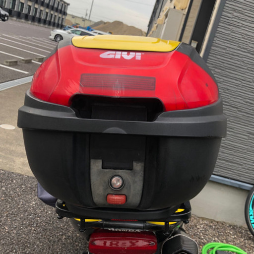 Givi リアボックス むー 鈴鹿市のその他の中古あげます 譲ります ジモティーで不用品の処分