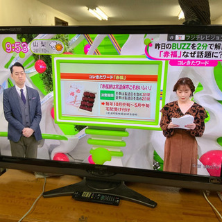 テレビ SHARP シャープ 52インチ 2010年 リモコン付き 中古