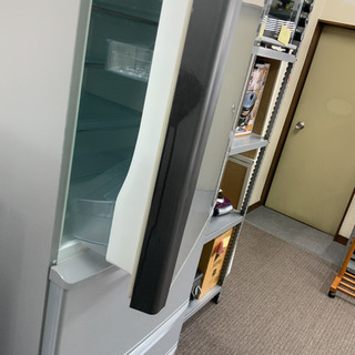 TOSHIBA ノンフロン冷凍冷蔵庫 2011年 427Lです☆