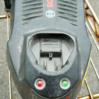 ☆ボッシュ BOSCH GSC10.8V-LI バッテリーシェア◆1台あると助かる