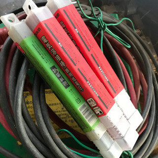 アーク溶接機100v200v両方使えます。