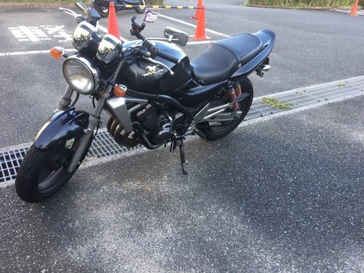 kawasaki バリオス２　2004年製　自賠責あり　無事故不具合なし　ヘルメット、インカム他付属品多数あり