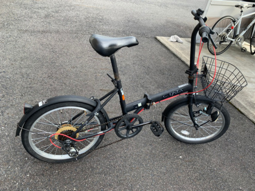 折り畳み 自転車　シマノ６段 カゴ付き ブラック