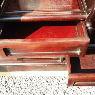 鹿児島発 重厚感ある木製棚 外寸約119×34×130㎝