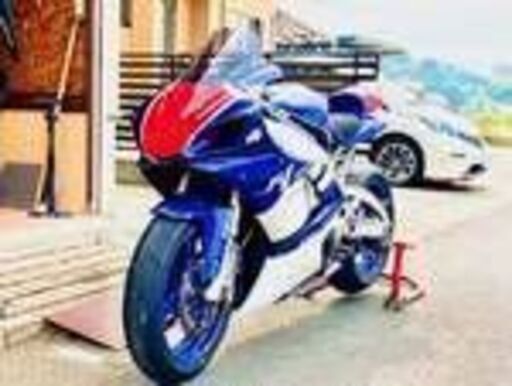 ヤマハ　YZF-R1　レーサー