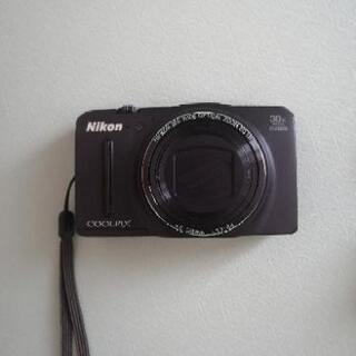 Nikon coolpix s9700