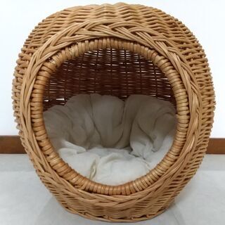 （未使用）ペット　ベッド　カドラー　ハウス　籐製　犬・猫用