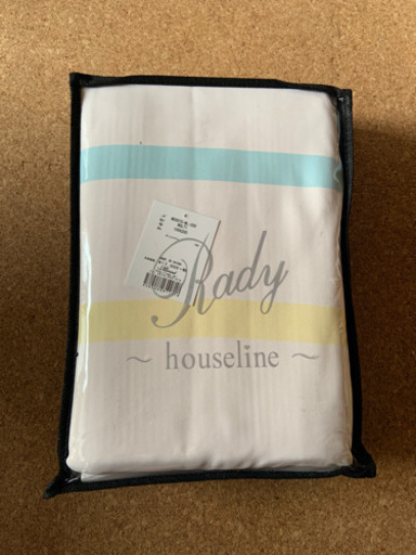 Rady カーテン