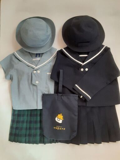 浦和こばと幼稚園　制服　女の子
