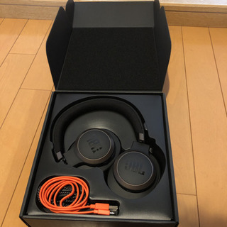 9039 展示品 JBL Live650BT NC ワイヤレスヘッドホン ノイズキャンセリング