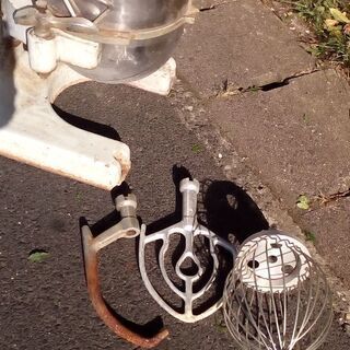 食品工場用ミキサー2万円売りケーキあんこカマボコ製麺マゼマゼ