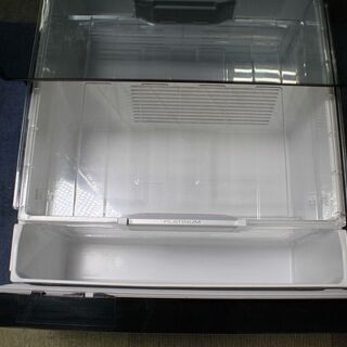 R2079) HITACHI 日立　6ドア冷凍冷蔵庫　真空チルド　新鮮スリープ野菜室　デリシャス冷凍　R-WX5600G クリスタルミラー 555L　ラグジュアリーモデル 2017年製! 冷蔵庫 店頭取引大歓迎♪ 新鮮スリープ野菜室の使いかたが知りたいです。：日立の家電品