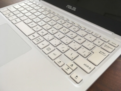 ASUS E210MA ノートPC 11.6型 SSD 500GB増設済み