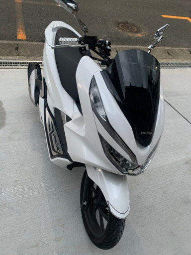 最終値下げ‼️新型ホンダPCX125cc走行8000㌔