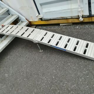 アルミラダーレール