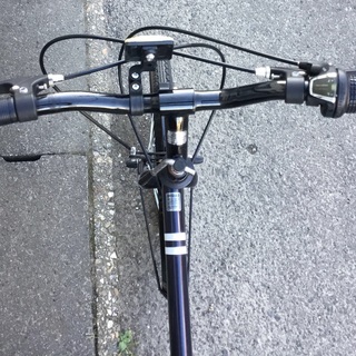 折りたたみ自転車 ＜美品＞20インチ・折りたたみ自転車・シマノ6段変速 
