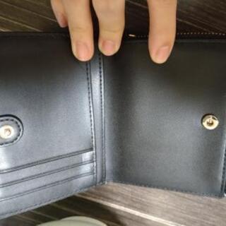 ケイトスペードニューヨーク WLRU5294 ブラック 001 スモール レザー 二つ折り財布 ケイトスペードニューヨーク WLRU5294 ブラック 001 スモール レザー