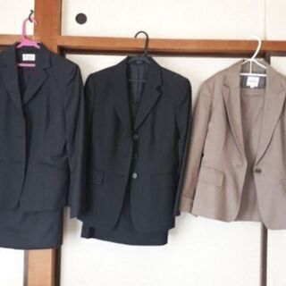 【ネット決済】スーツ3着+ワイシャツ2着　Sサイズ