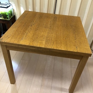 IKEA伸長式テーブル　