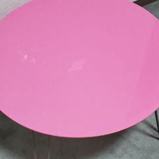 【値引き可】折りたたみ式テーブル　ピンク【引っ越しのため出品】