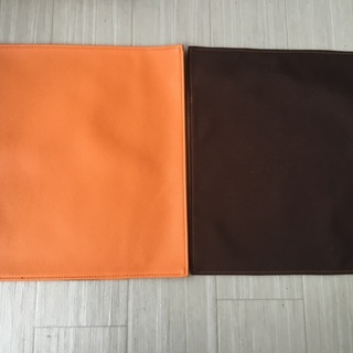 ランチョンマット・ステンレス製ナフキン立て