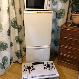 【大人気！売り切れ続出！】高年式！2014〜2019モデル 激安家電3点セット！　〜同系色(白)〜 冷蔵庫、電子レンジ、ガスコンロ