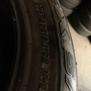 車のパーツ 275/60R18 サマータイヤ4本 バリ溝 ランクル シグナス等