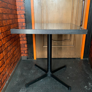 大理石カフェテーブル