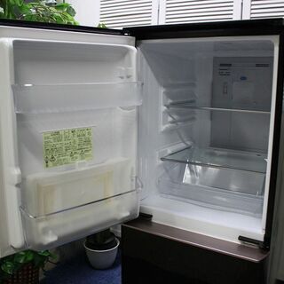 R2105) SHARP シャープ 2ドア冷凍冷蔵庫 137L ガラストップ プラズマ 