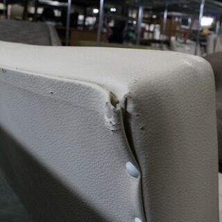 R2112) カリモク カリモク60 Kチェア 2シーター ホワイト ソファ 店頭取引大歓迎♪