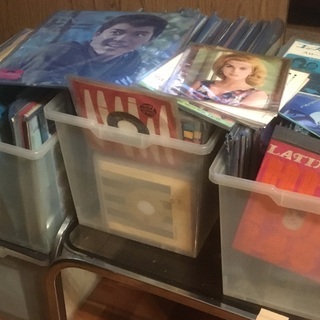 ラテン、タンゴ、昭和歌謡などのレコード