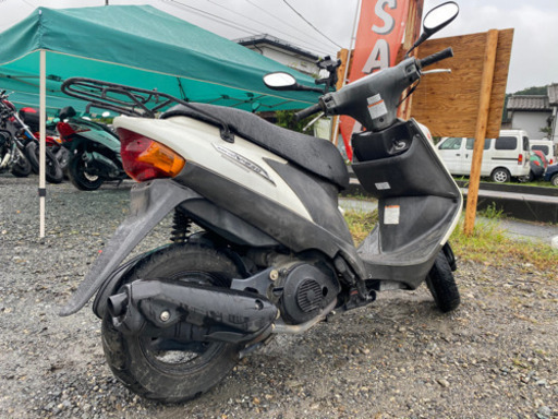 オートショップable 02100612S スズキ アドレスV125G 白 関東圏内 即日配送 激安配送料金3000円〜。 他にも多数出品中！！オートショップableで検索♩ 修理や買取も可能です！クレジット分割、代引き支払い可能！平均在庫日数3日 業者卸にも オートショップable 02100612S スズキ アドレスV125G 白 関東圏内 即日