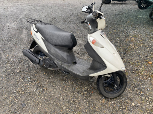 オートショップable 02100612S スズキ アドレスV125G 白 関東圏内 即日