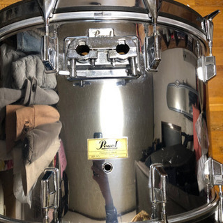 Pearl FX（ファイバーグラスシェル）バスドラム 24×16インチ ソフト 
