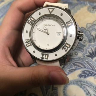 テンデンスの腕時計です