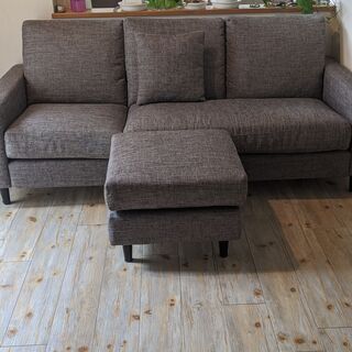 ほぼ新品】3人掛けソファー