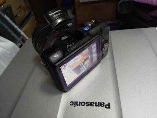 【 完売御礼 良品】Panasonicミラーレス一眼GF3 タッチパネル 完売御礼 良品】Panasonicミラーレス一眼GF3 タッチパネル