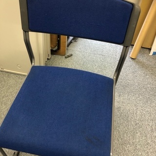 ブルー椅子　8脚（バラ売り可能）