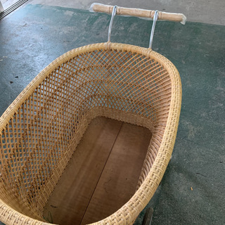 乳母車　籐　手押し車