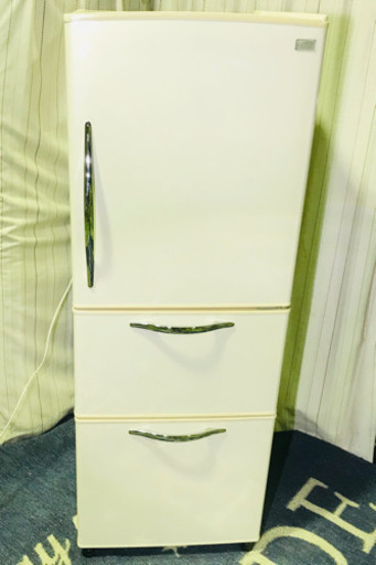 HITACHI✨3ドア冷蔵庫✨自動製氷機能✨清掃済
