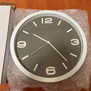 【新品】デザイン掛け時計　シンプル　モノクロ